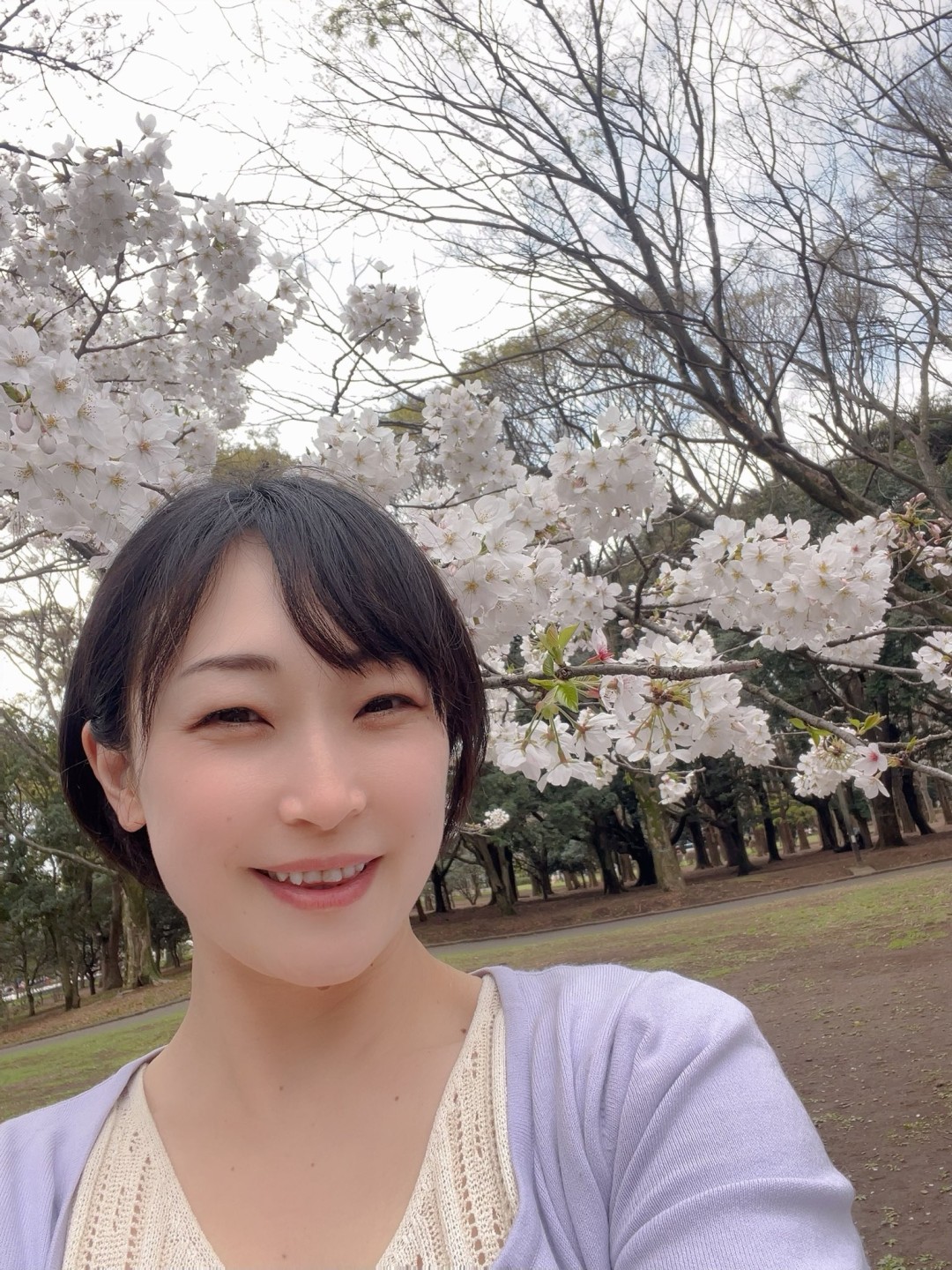 成澤ひなみ
