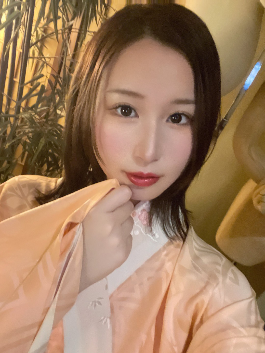 朝倉ここな
