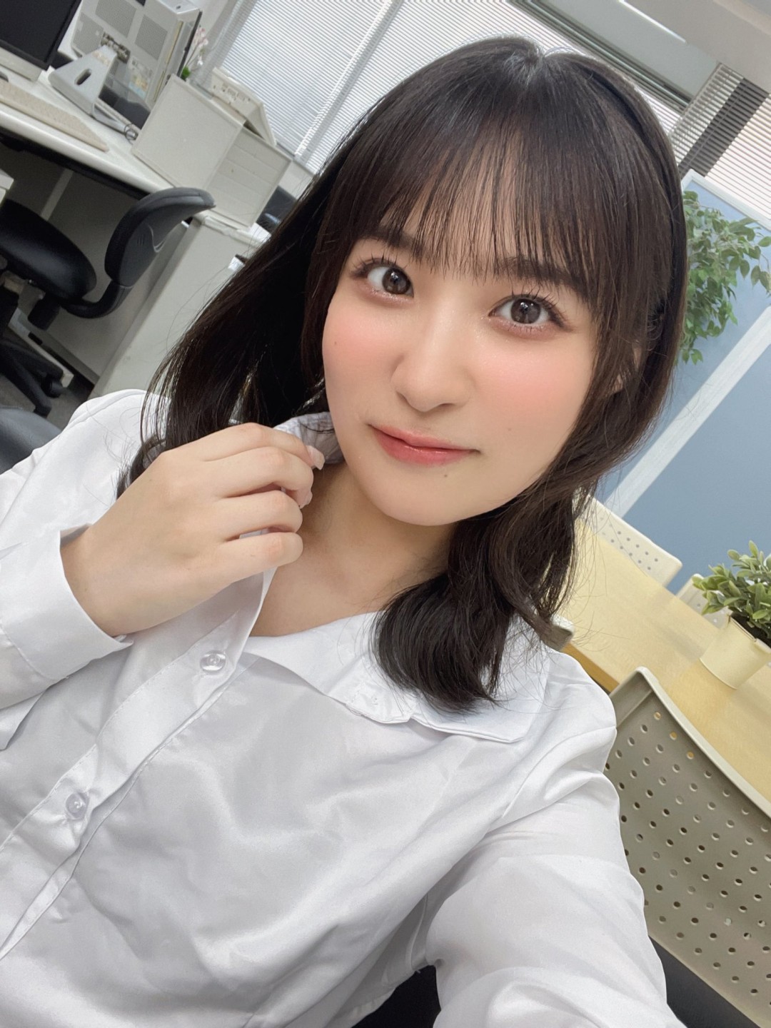 栄川乃亜