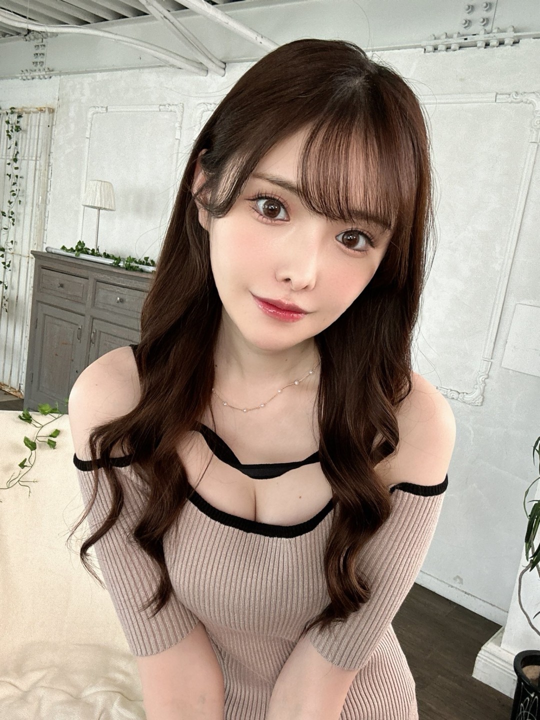 新ありな