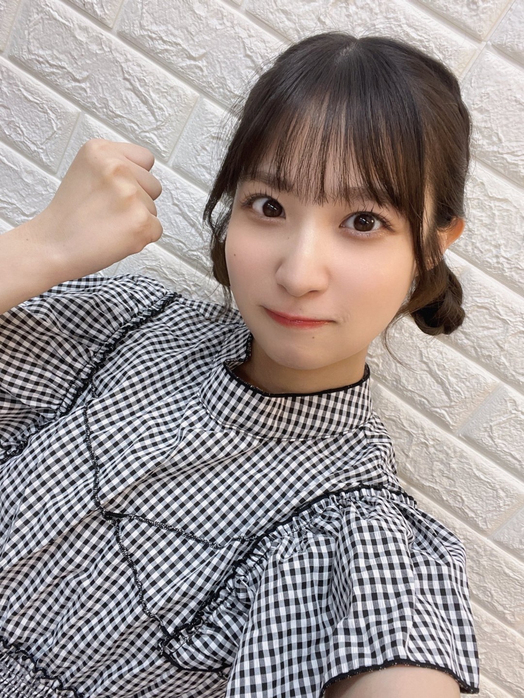 栄川乃亜