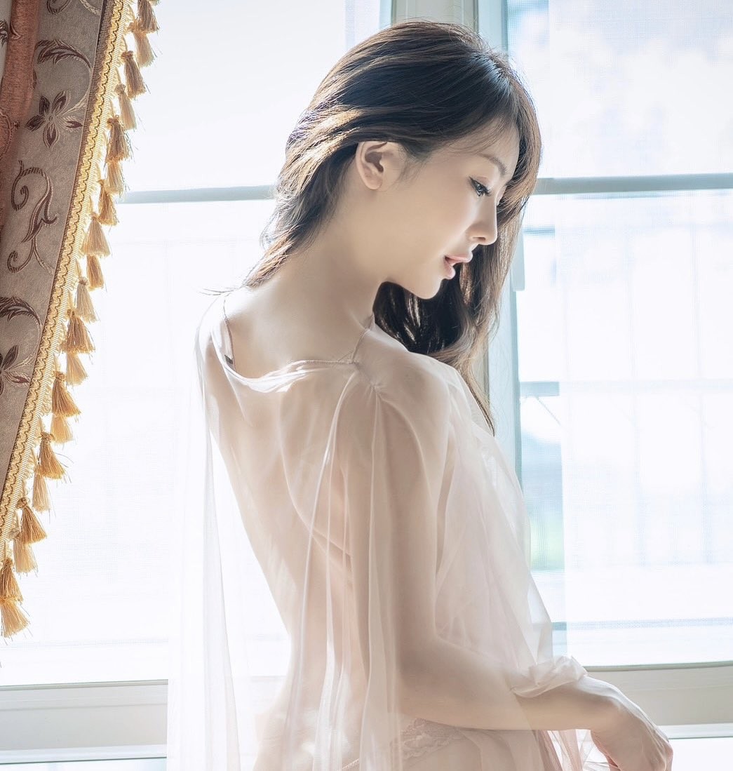 小沢菜穂