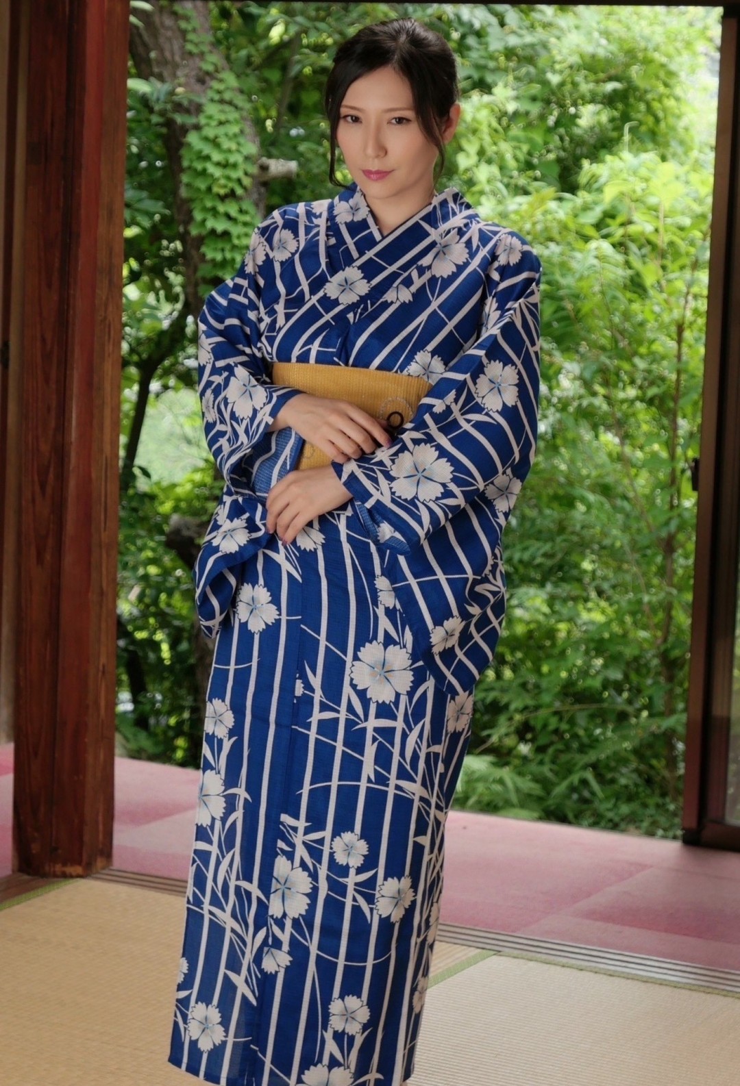 椎名ゆな