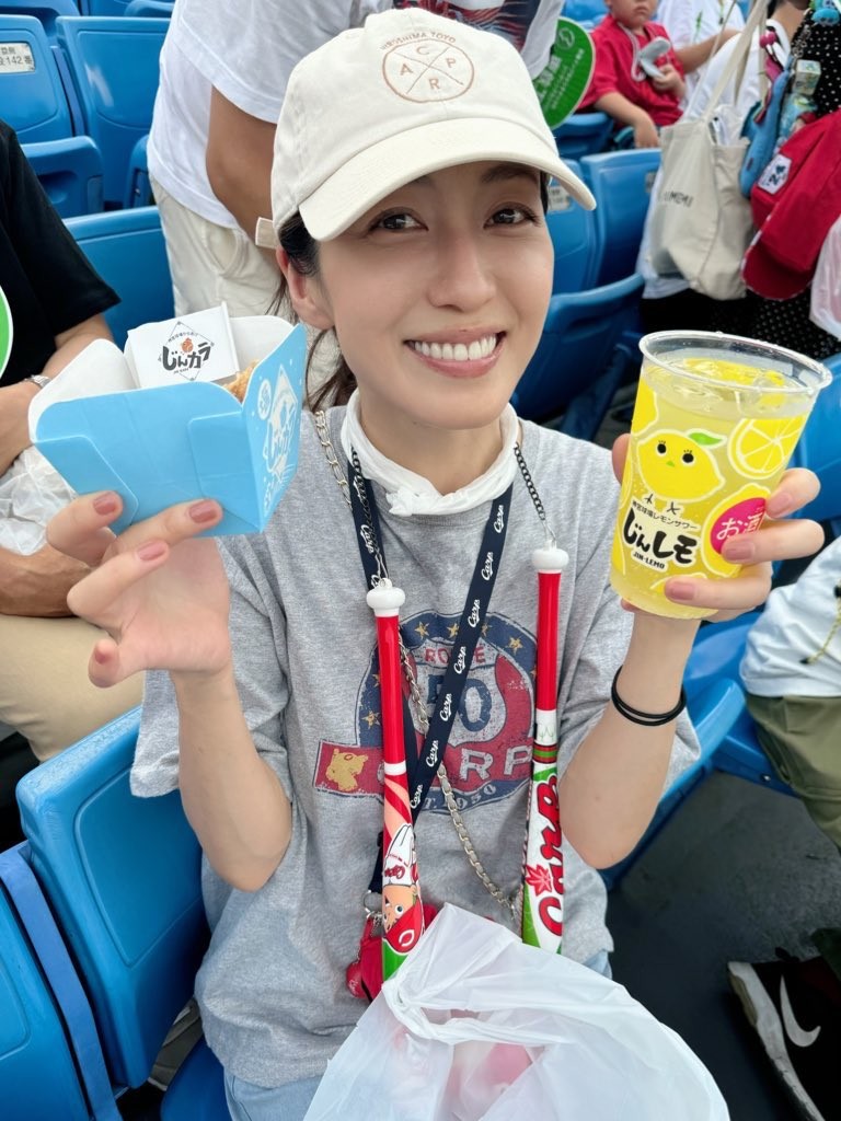 及川奈央