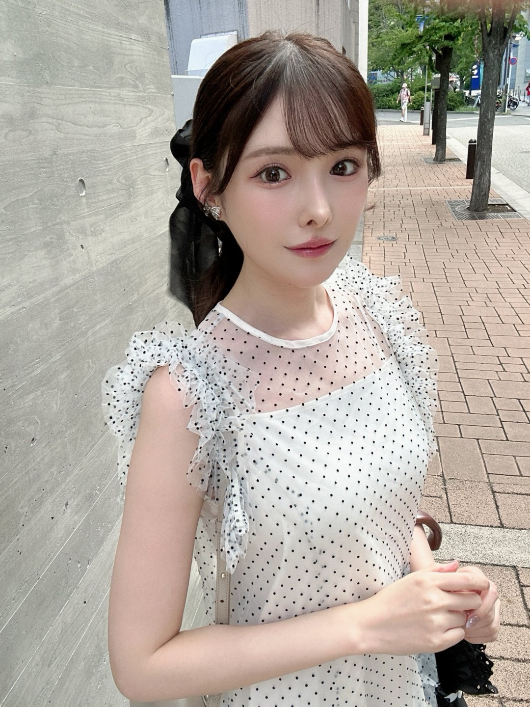 新ありな