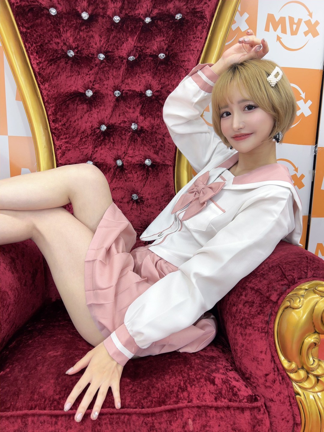 百永さりな