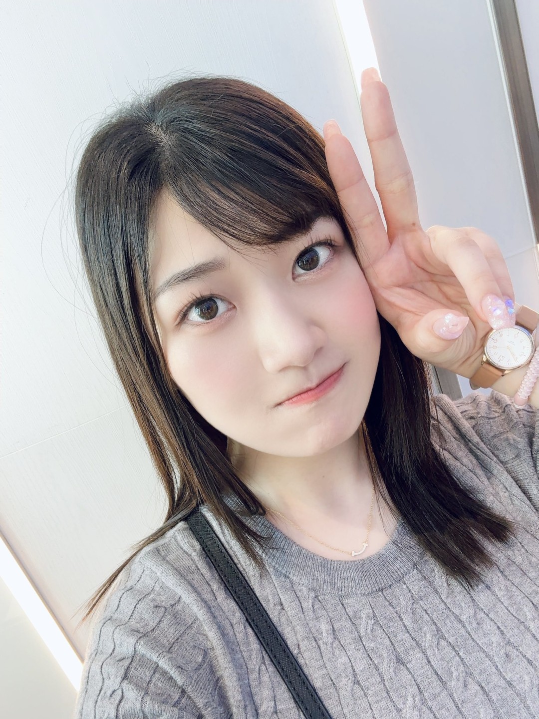 小梅えな