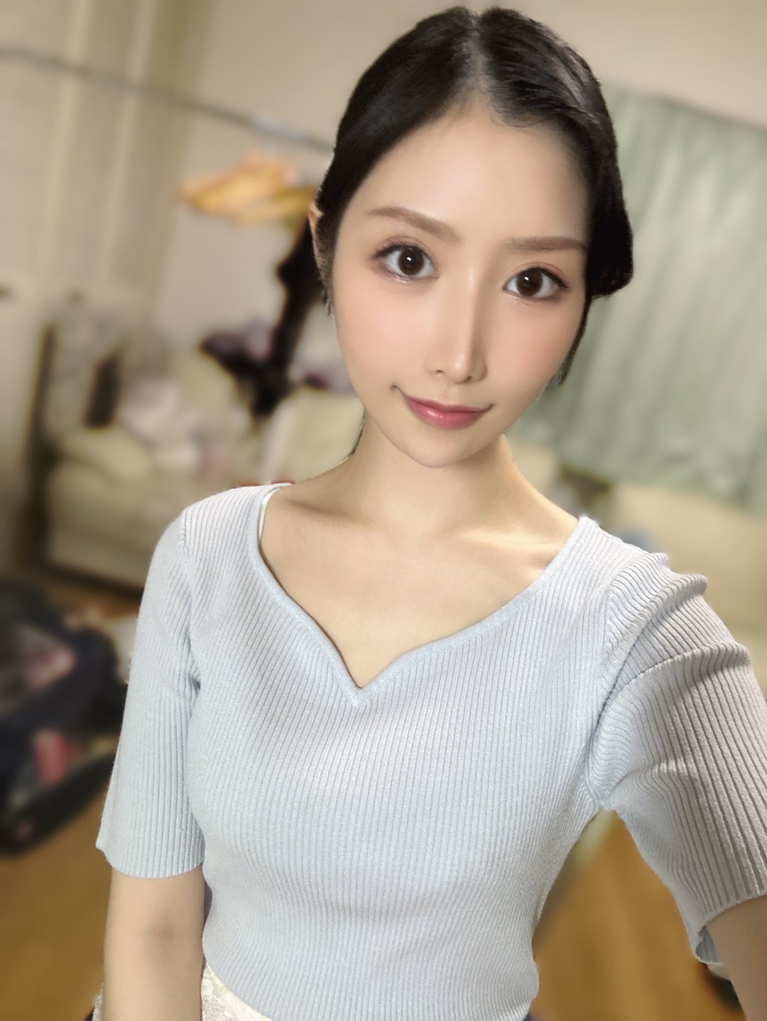 朝妃莉央(朝妃りお,Asahi Rio)图片,写真视频,车牌号- 演员之家