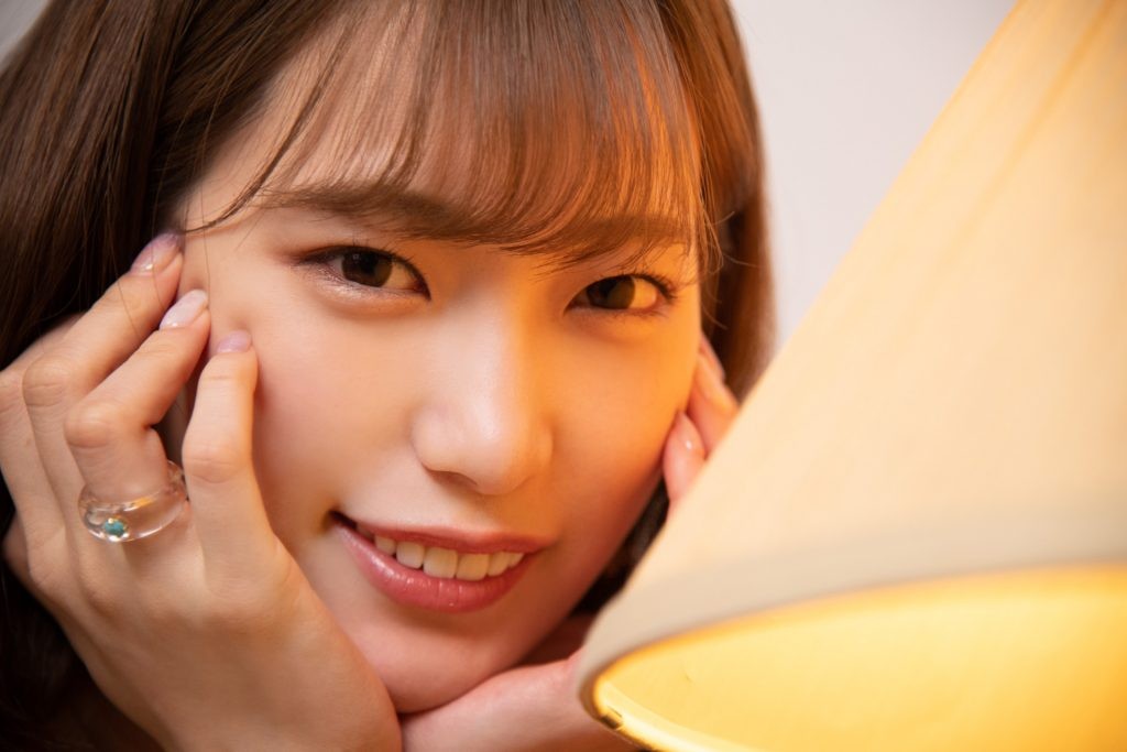 美谷朱里