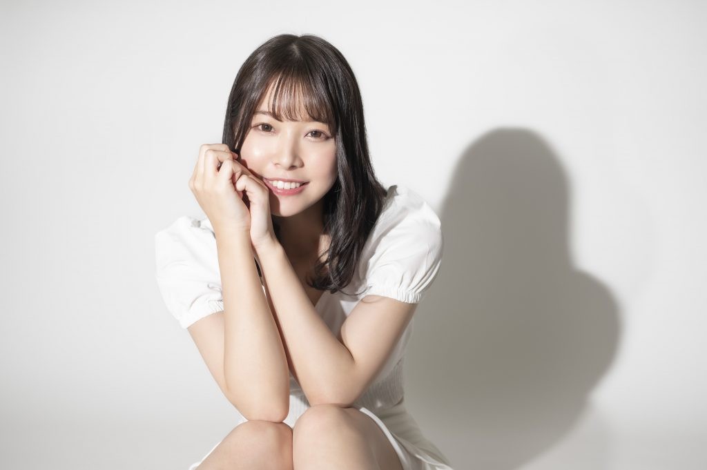 八木奈々