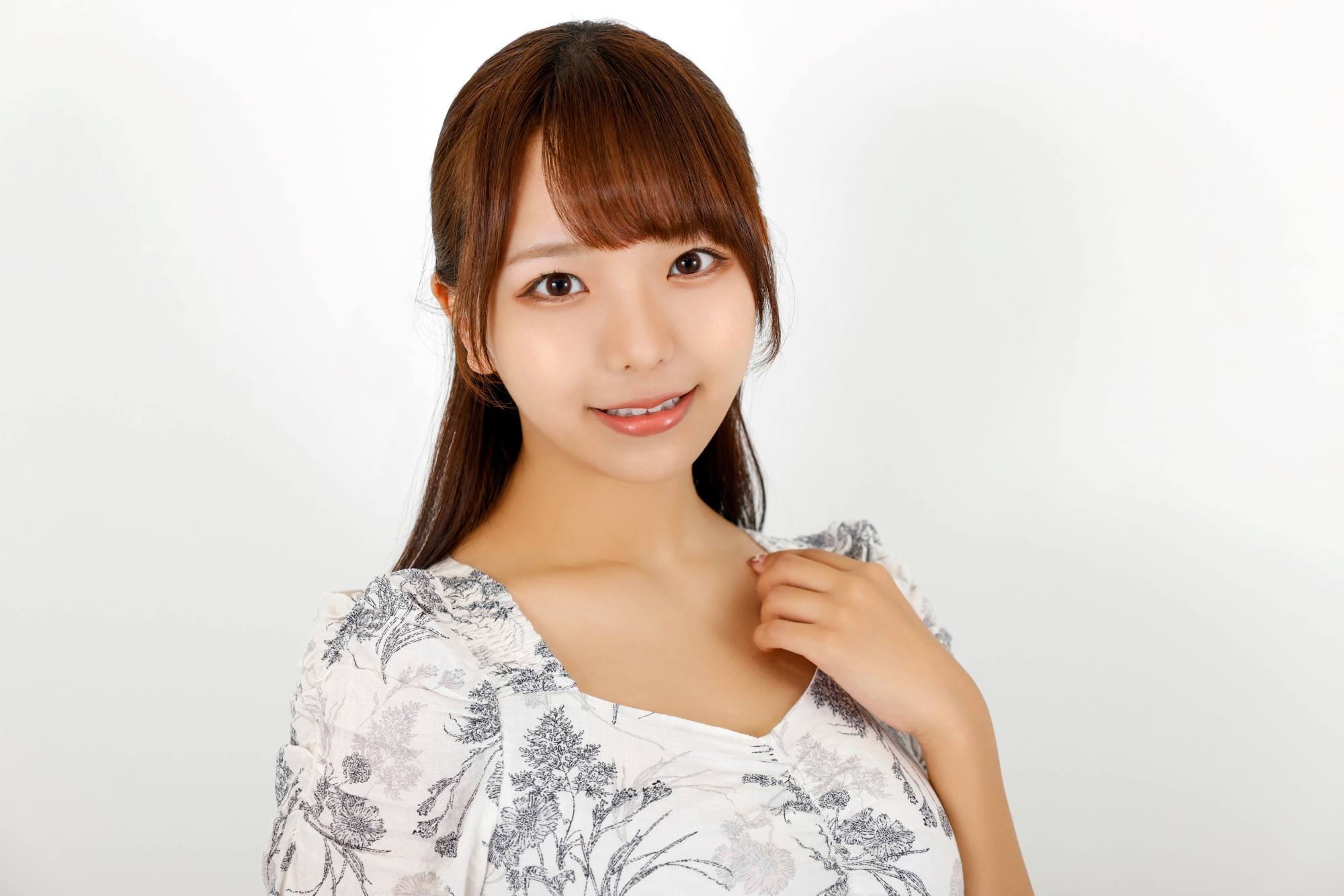 莉々はるか