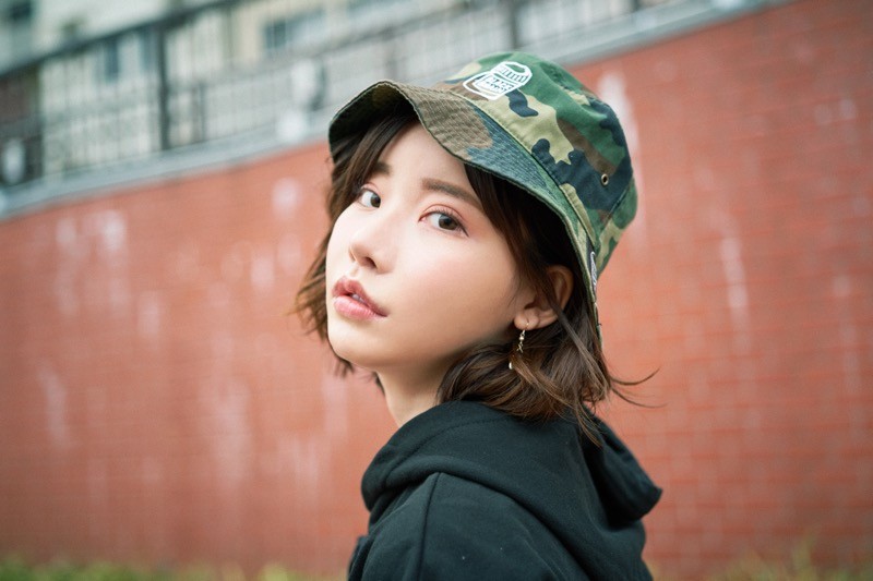 深田えいみ