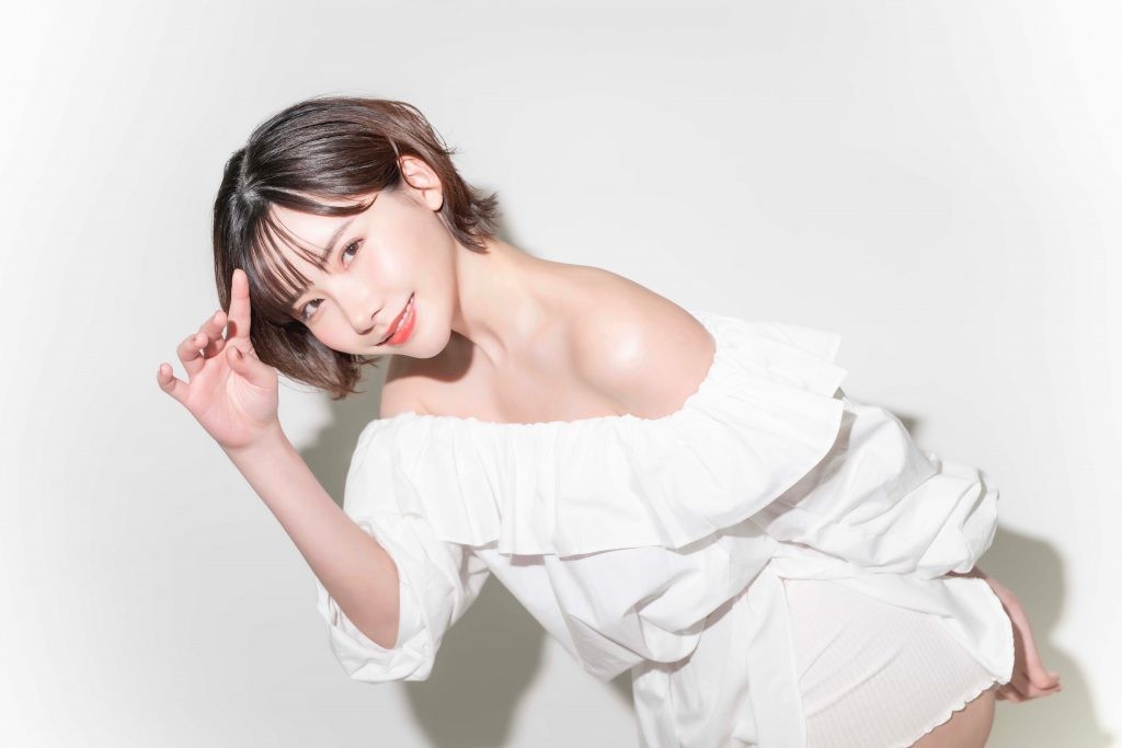 深田えいみ