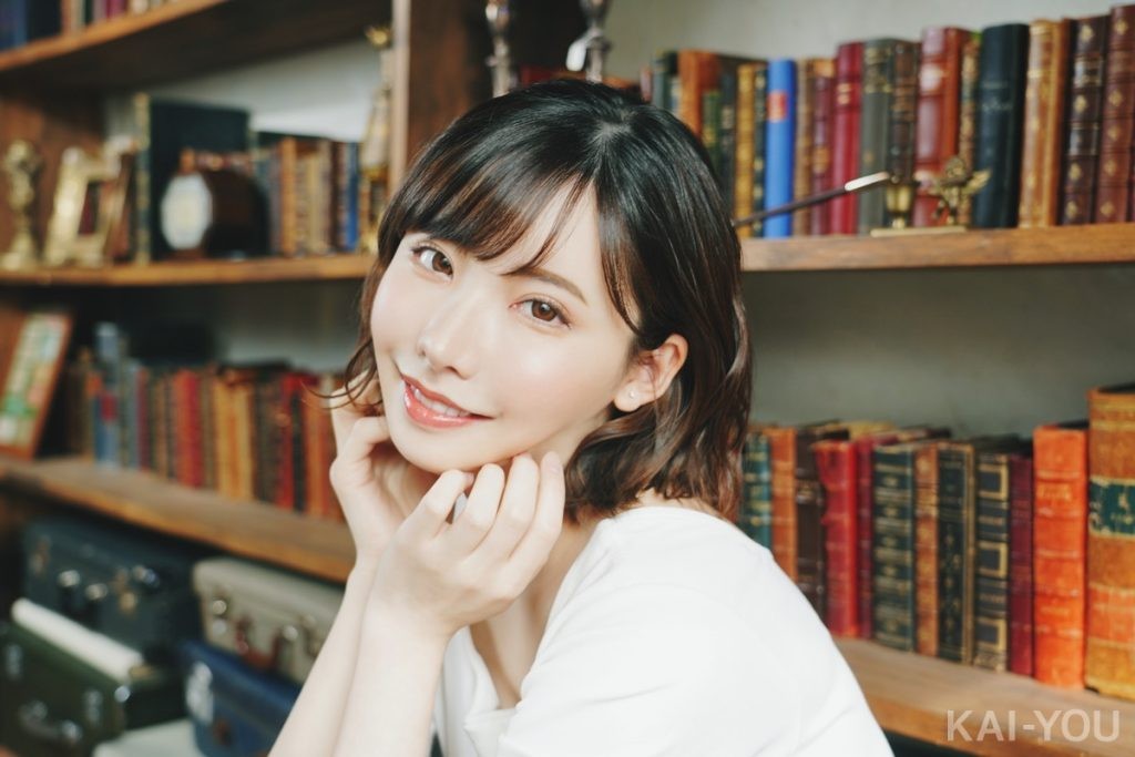 深田えいみ