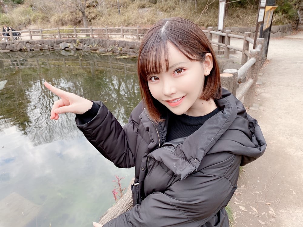 深田えいみ