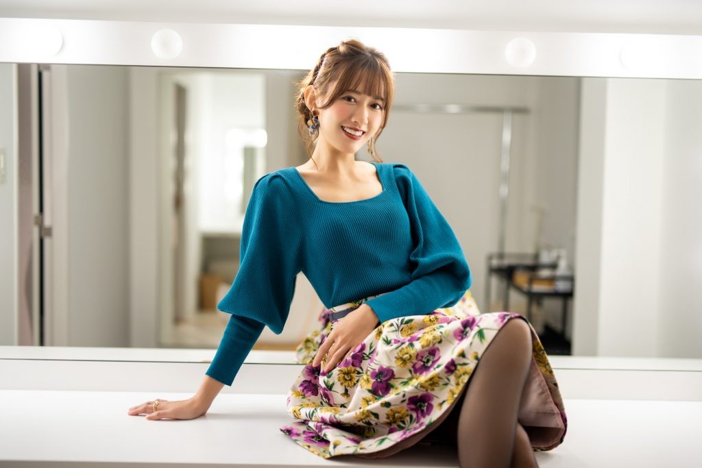 希島あいり