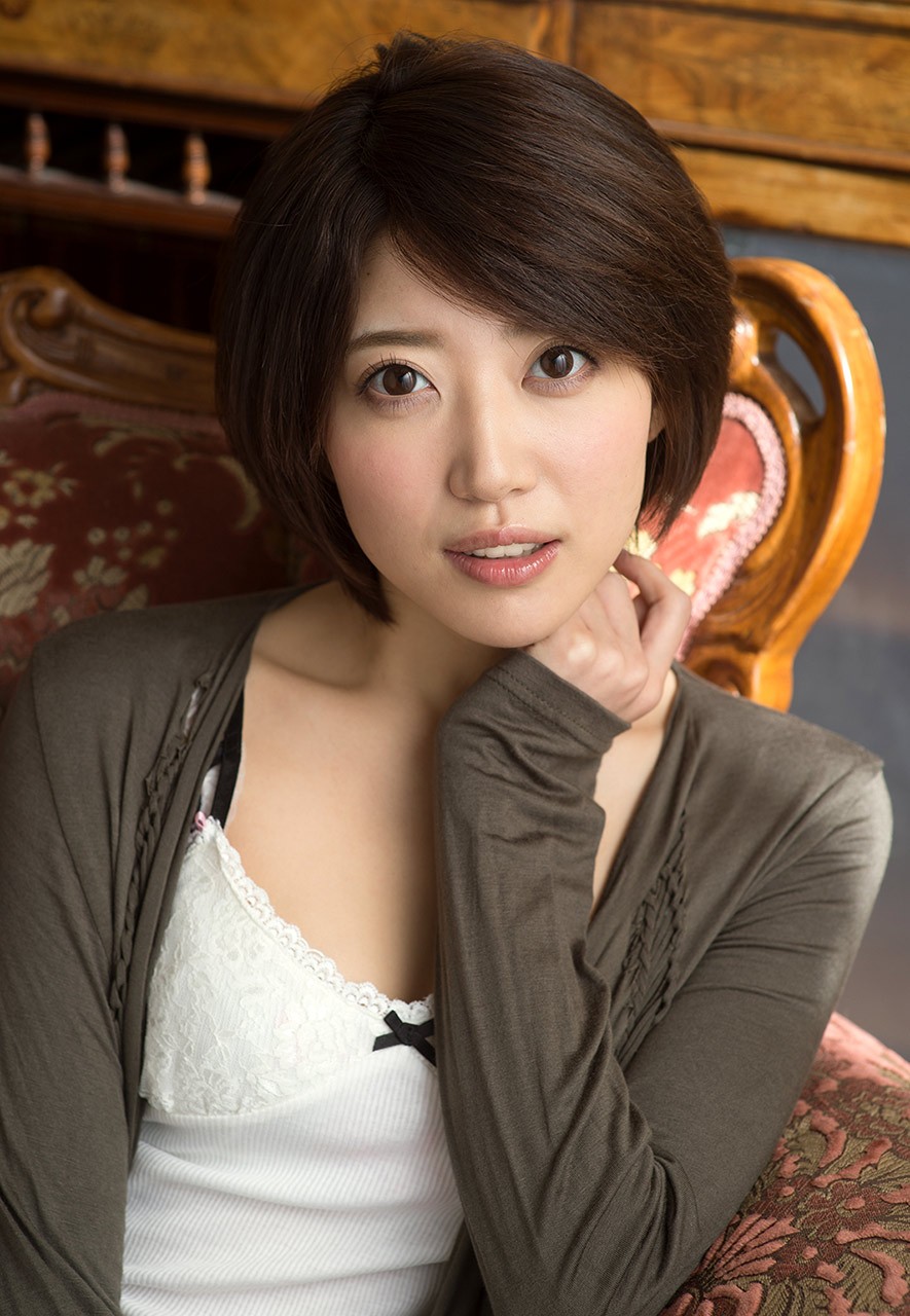 優希まこと
