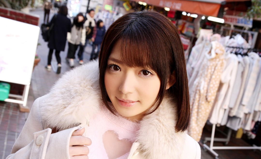 麻里梨夏