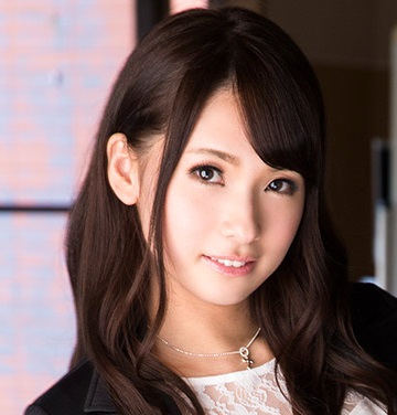 大場ゆい