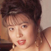 坂上麻里鈴
