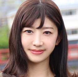 神崎さりな