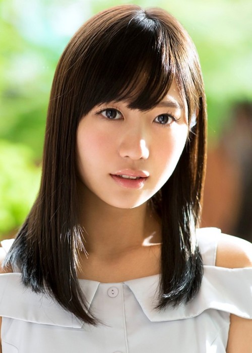 星奈あい