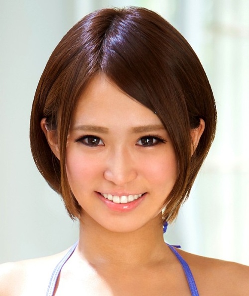 岡沢リナ