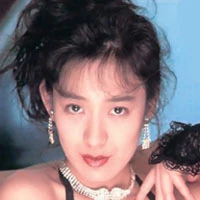 弓月薫