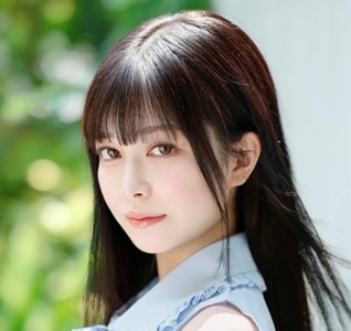 月野はなび