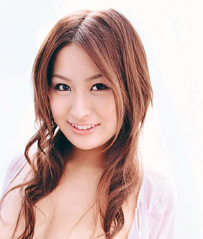 松嶋れいな